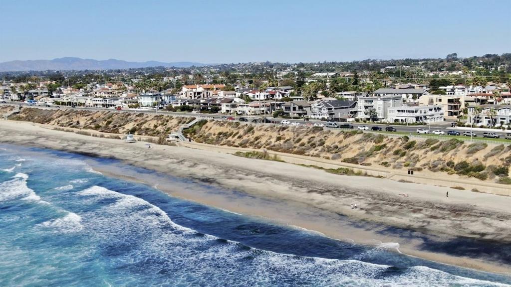 Ocean View From Private Patio, Across Street From Beach Apartment Carlsbad Bagian luar foto