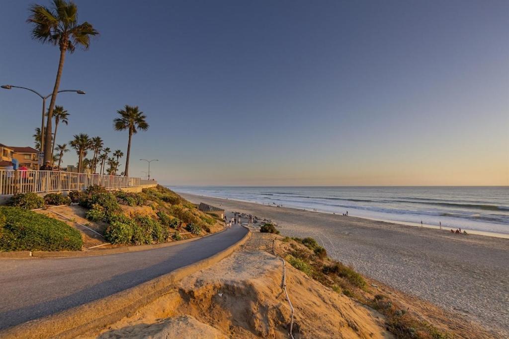 Ocean View From Private Patio, Across Street From Beach Apartment Carlsbad Bagian luar foto